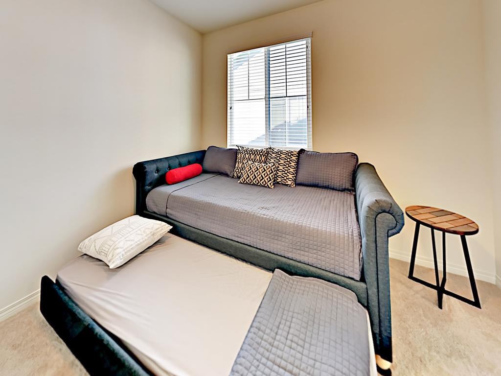 Surfbird Townhome Townhouse - thumb 2