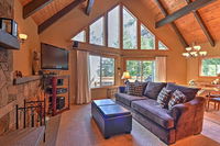 Tahoma Cabin Steps to Hiking Trails  1 Mi to Lake Tourism Bookings