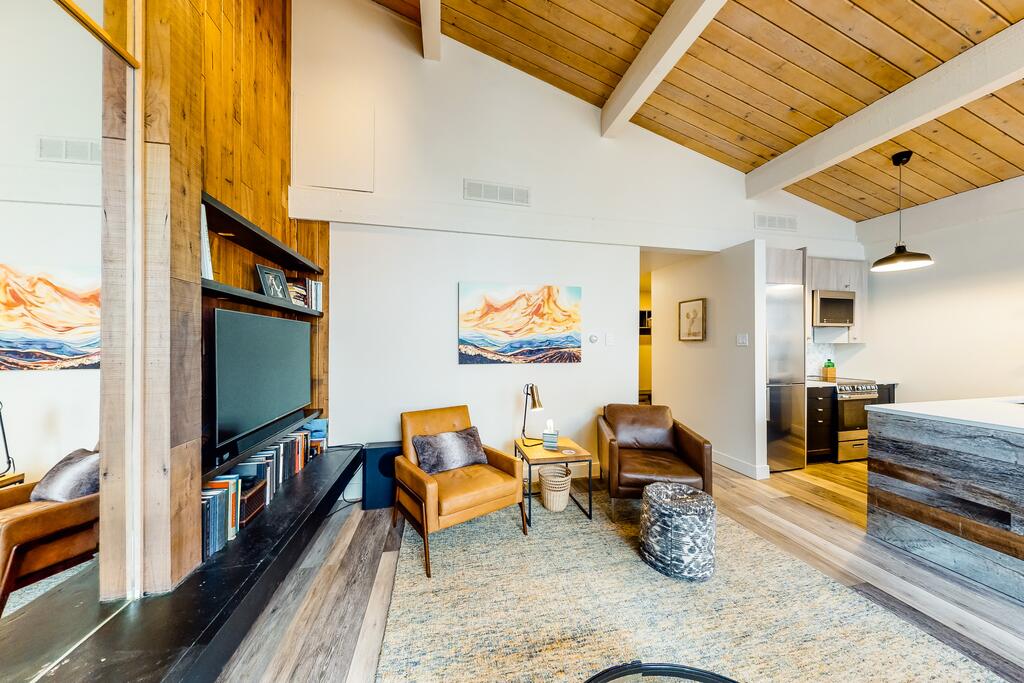 Tamarisk Treehouse - thumb 3