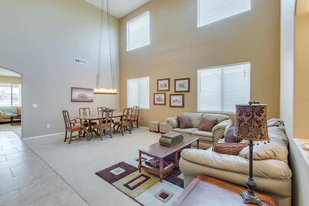 Taylor Trail Home - thumb 2