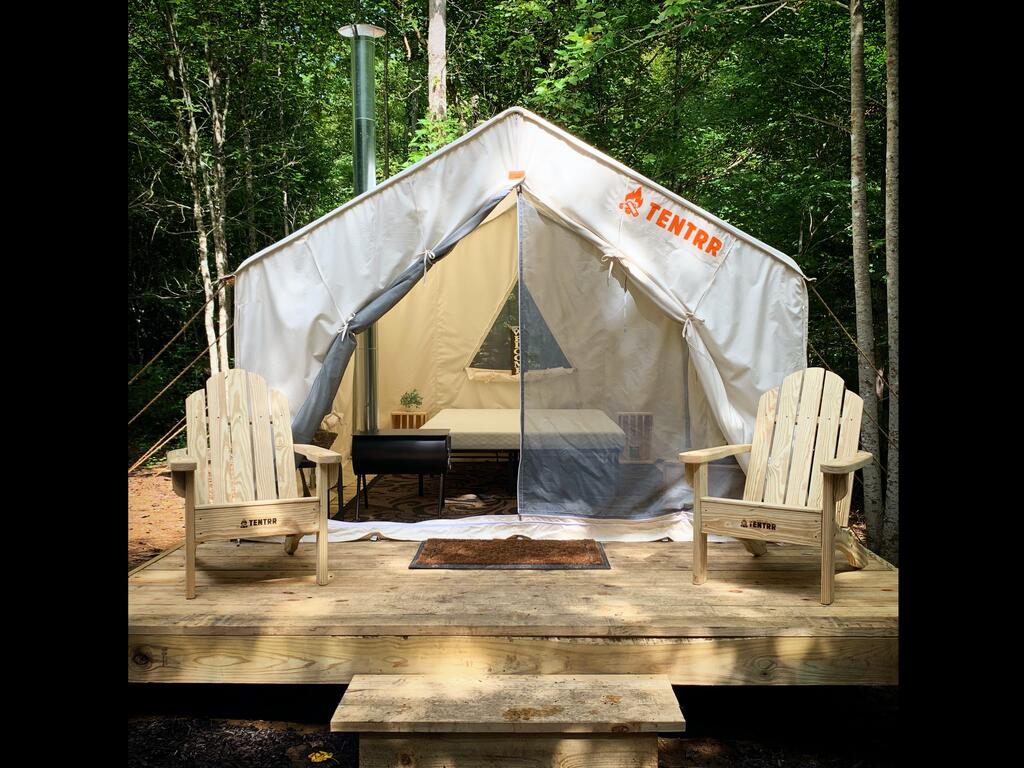 Tentrr Signature - Olde English Farm Tent 1 - thumb 3