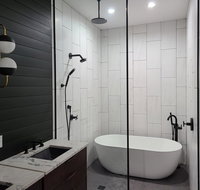 The Apis Hotel  Restaurant - USA Accommodation