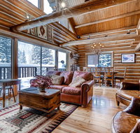 The Black Bear Chalet - Hotels Santiago