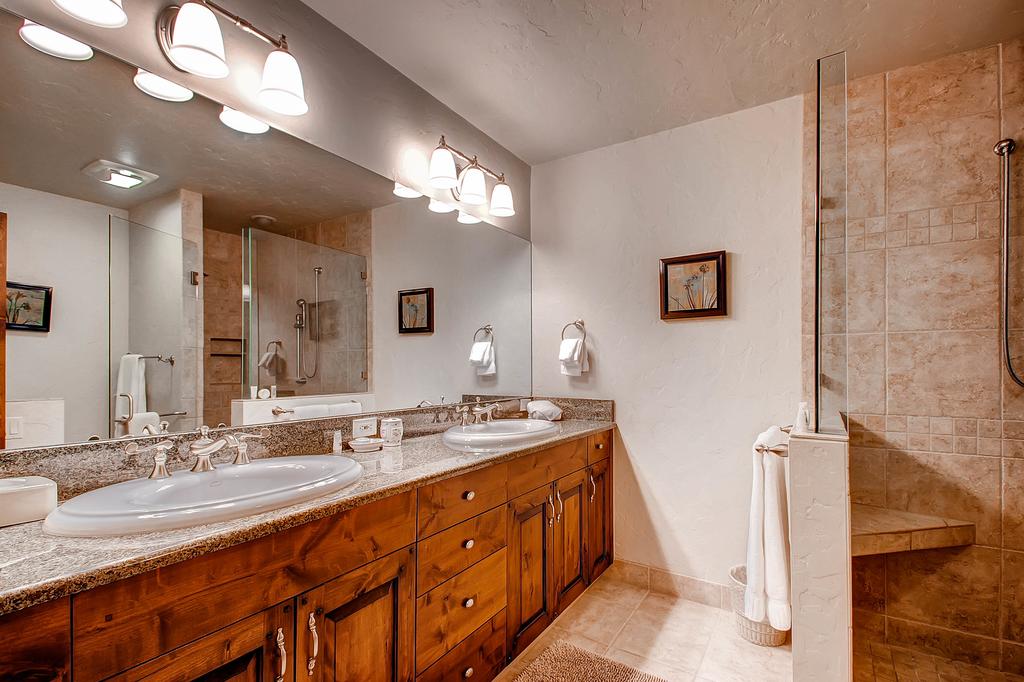 The Centennial Residences Unit 3 - thumb 1