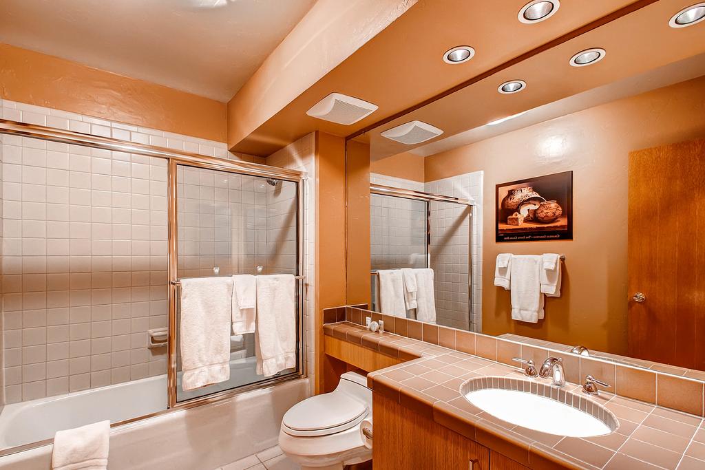 The Centennial Residences Unit 7 - thumb 3