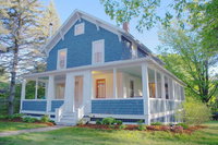 The Craftsman Farmhouse with Modern Flair USA Accommodation