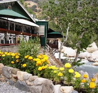The Gateway Restaurant  Lodge - USA Accommodation