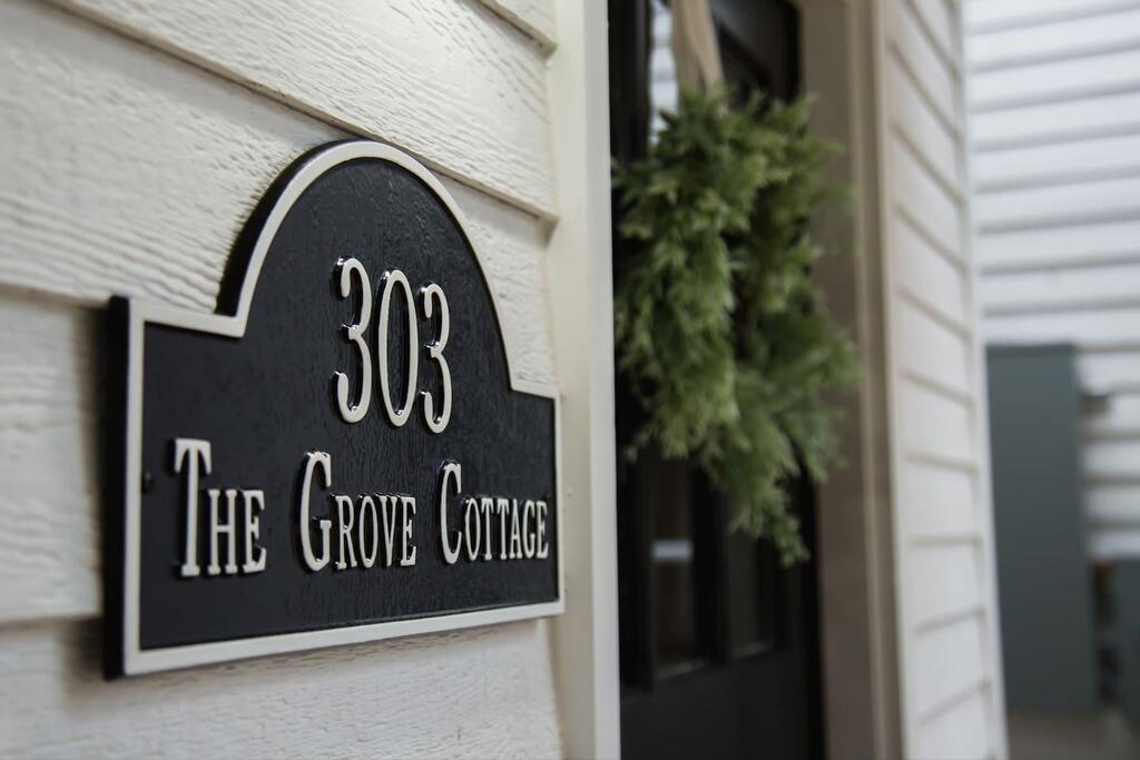 The Grove Cottage - Downtown Near Bike Trail & Arts - thumb 2