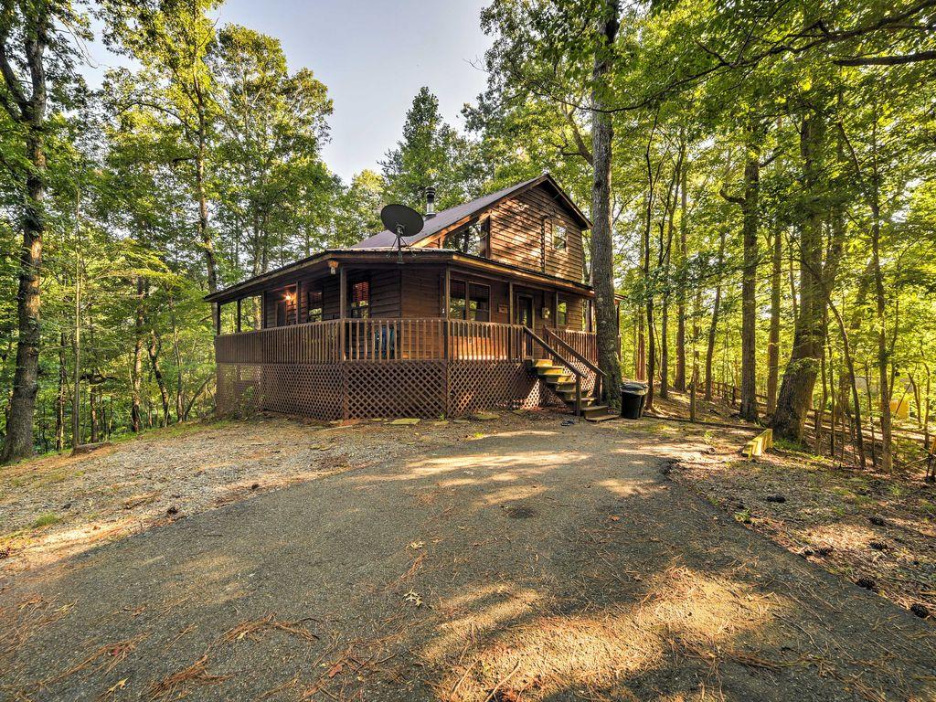 The Lazy Bear Lodge - thumb 0
