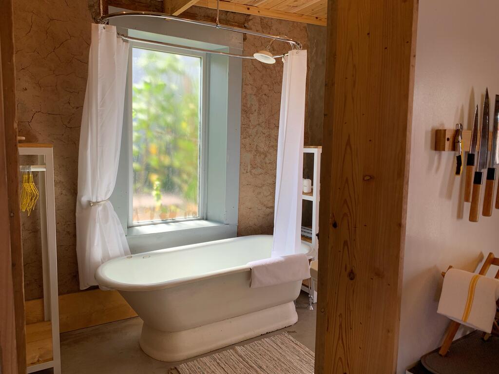 The Lincoln Marfa - thumb 1