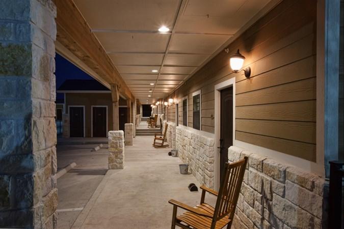 The Lodge At Kenedy - thumb 3