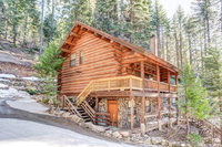 The Log Home in Yosemite National Park USA Accommodation