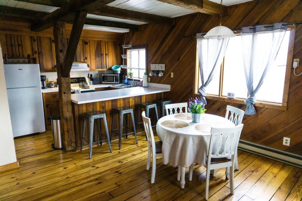 The Love Cottage In Harpers Ferry By The Lake! - thumb 0