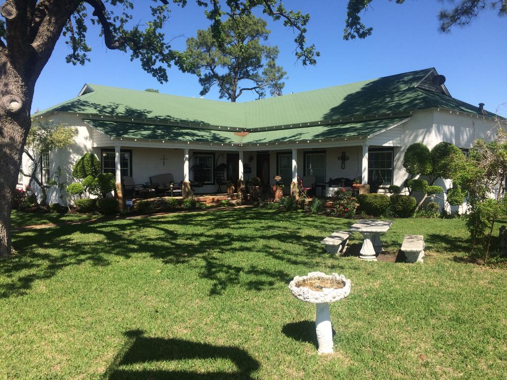 The Old Liberty Schoolhouse - thumb 2