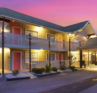 The Palmer Inn and Tennis Club - USA Accommodation