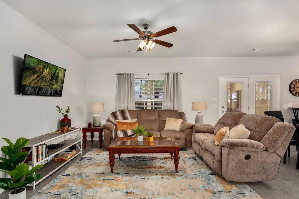 The Sicily House - 3 Private King Suites - thumb 1