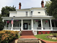 The Simmons-Bond Inn Tourism Bookings