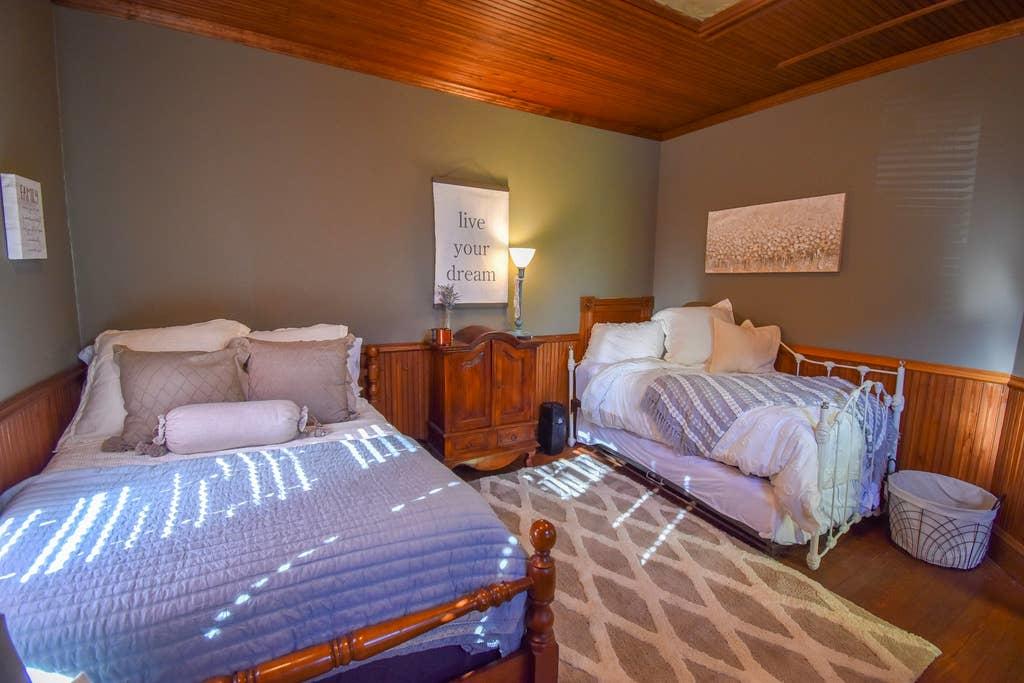 The STá—©Y á‘ŽWá—© Steps 2 Dickson, DT & UA! - thumb 3