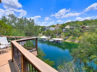 The Treehouse On Lake Travis Tourism Bookings