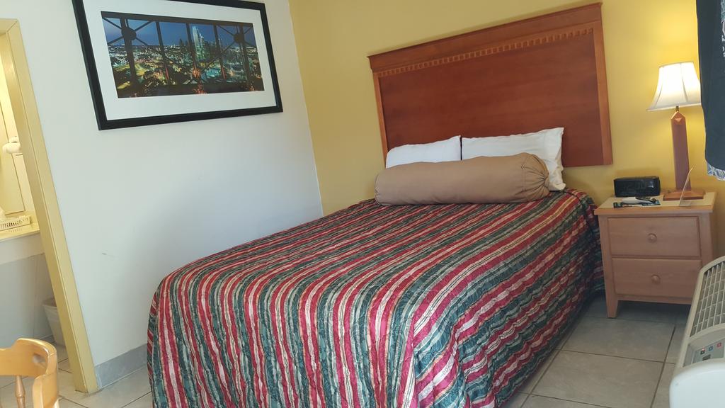 Thunderbird Motel - thumb 2