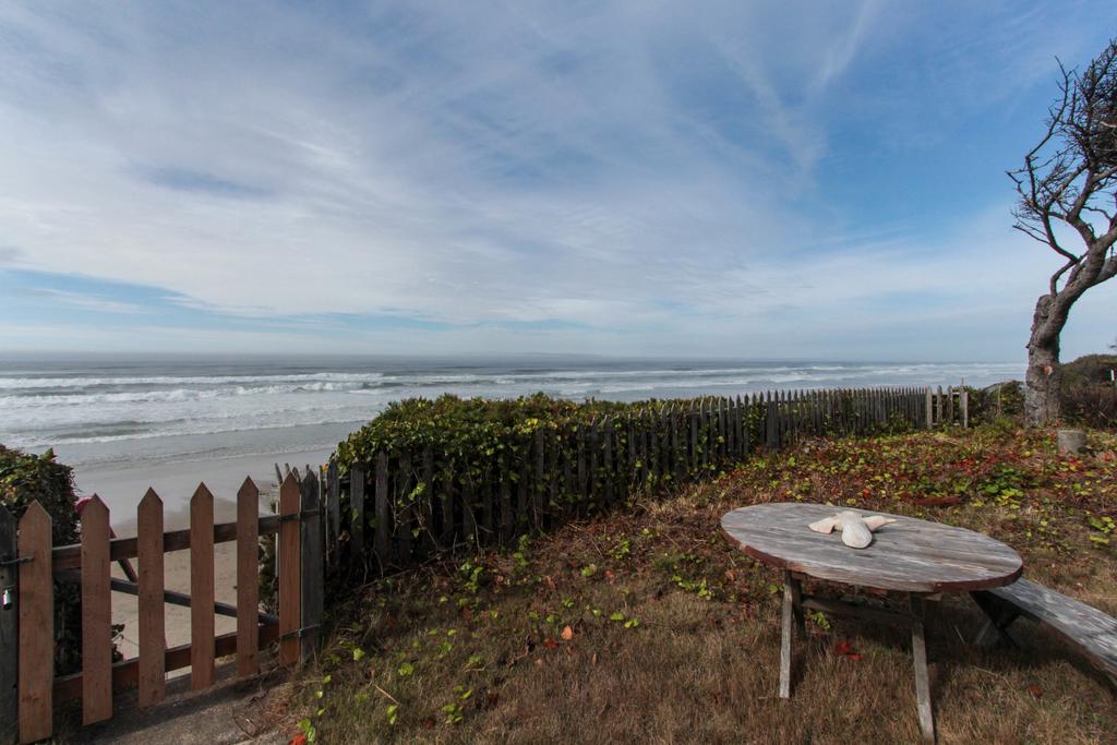 Tillicum Beach Overlook - thumb 1