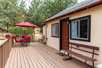 Time Traveler Retreat USA Accommodation