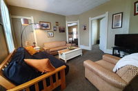 Tons of beds Nice Space by Downtown Tourism Bookings