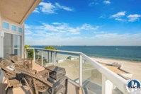 TOP FLOOR CORNER LUXURY PENTHOUSE CONDO WITH OCEAN VIEWS Tourism Bookings