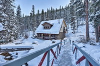 Tranquil Creekside Home - Ski Hike  Fish On-Site USA Accommodation