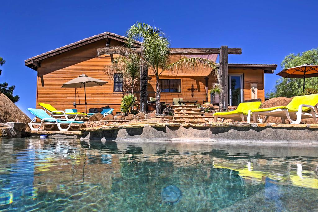 Tranquil Mountain Retreat With Pool & Views In Jamul! - thumb 0