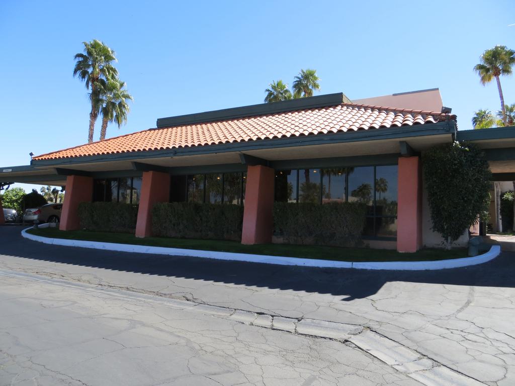Travelodge By Wyndham Palm Springs - thumb 2