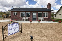 Tropic Family House - 10 Miles to Bryce Canyon Tourism Bookings