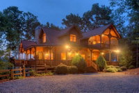 Tukanu USA Accommodation