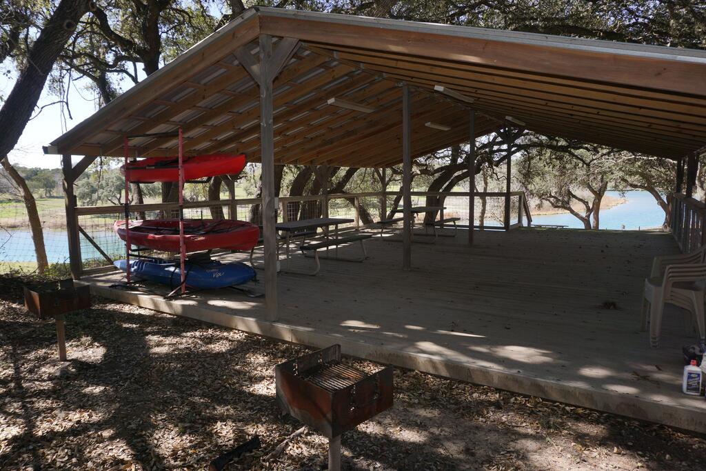 Two Dam Guest Cottages- River Studio - thumb 0