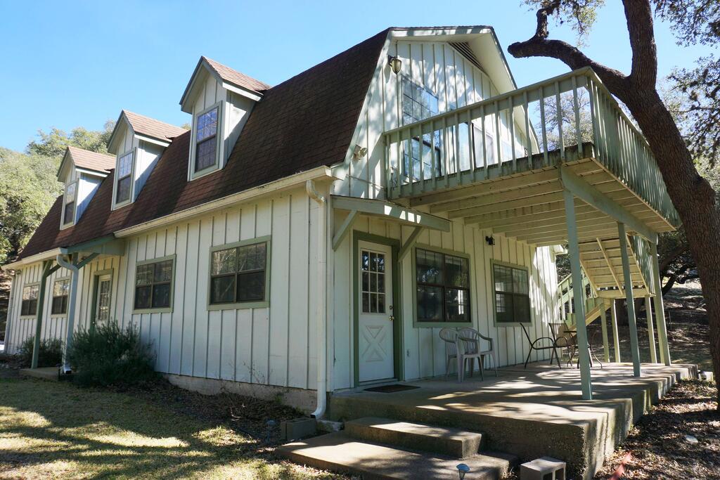 Two Dam Guest Cottages- River Studio - thumb 1