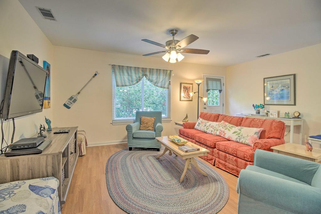Tybee Island Home With Game Room & Pet-Friendly Yard! - thumb 2