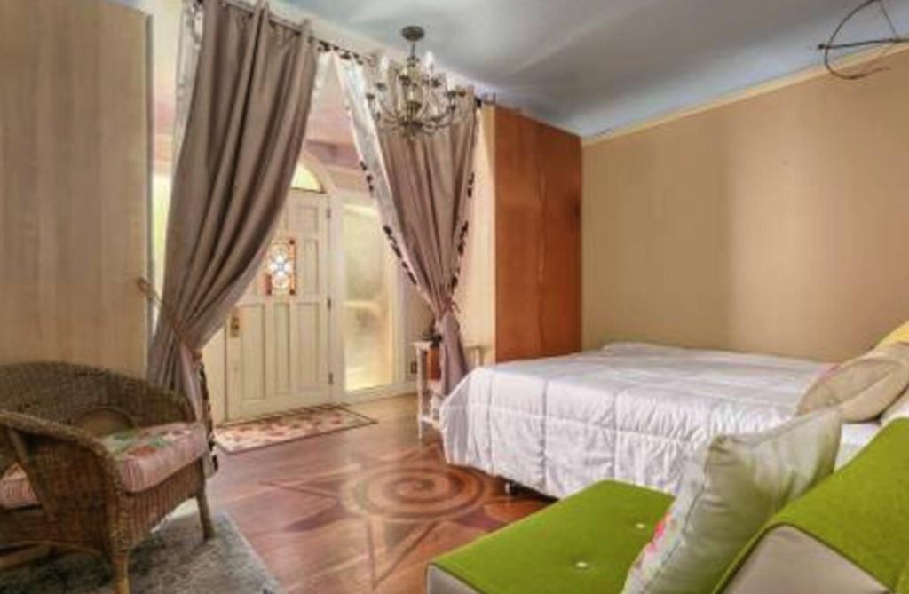 UNIQUE Romantic 1BR Loft @ Venice Beach - thumb 2