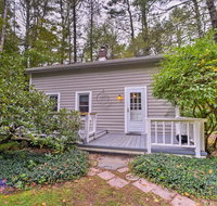 Updated and Pet-Friendly Cabin By Hikes and Woodstock - Tourism Bookings