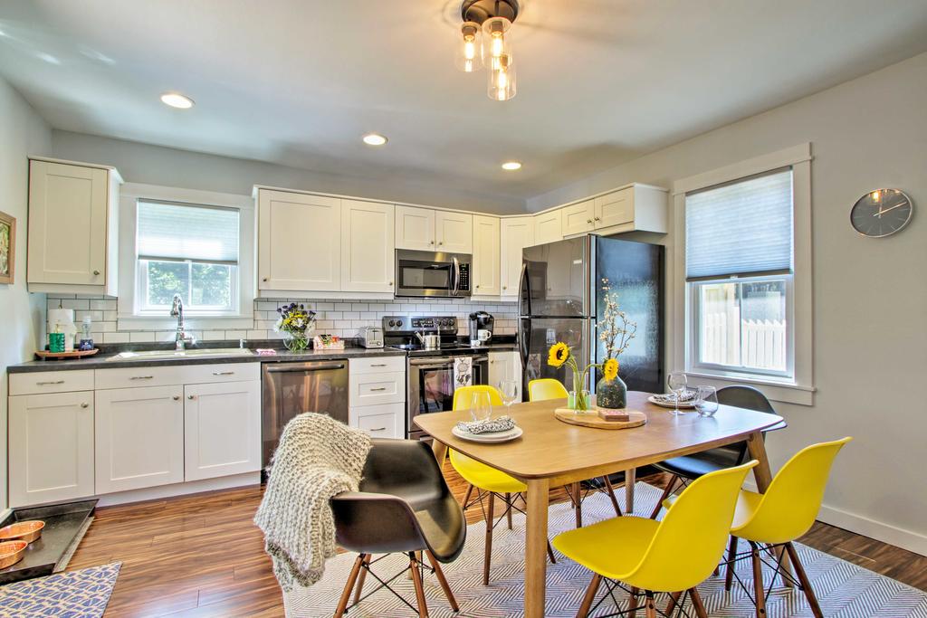 Updated Galena Home With Spacious & Pet-Friendly Yard - thumb 2