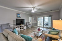 Updated Golfers' Getaway about 1 Mi to Myrtlewood Tourism Bookings