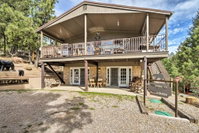 Updated Ruidoso 'Bear Hill Cabin' with Game Room Tourism Bookings