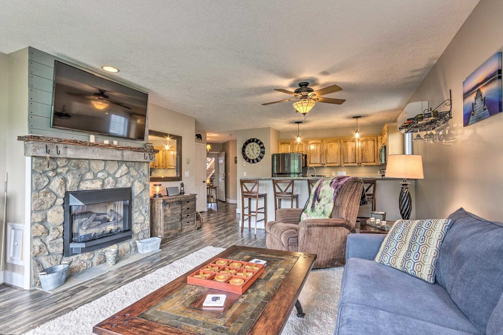 Updated Seven Devils Condo With Deck & Mtn Views - thumb 2
