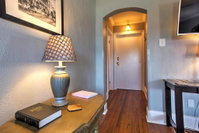 Updated Williamstown Apt - 5 Mins to Ark Encounter Tourism Bookings