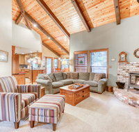 Upscale Exclusive - Tourism Bookings