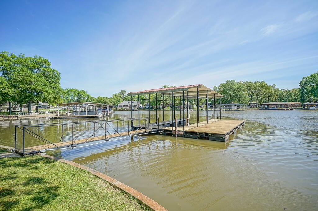 Upscale Lakefront Home With Dock 9Mi ToHot Springs NP - thumb 0