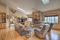 Upscale Mountain-View Manor with Deluxe Deck Hotels Santiago