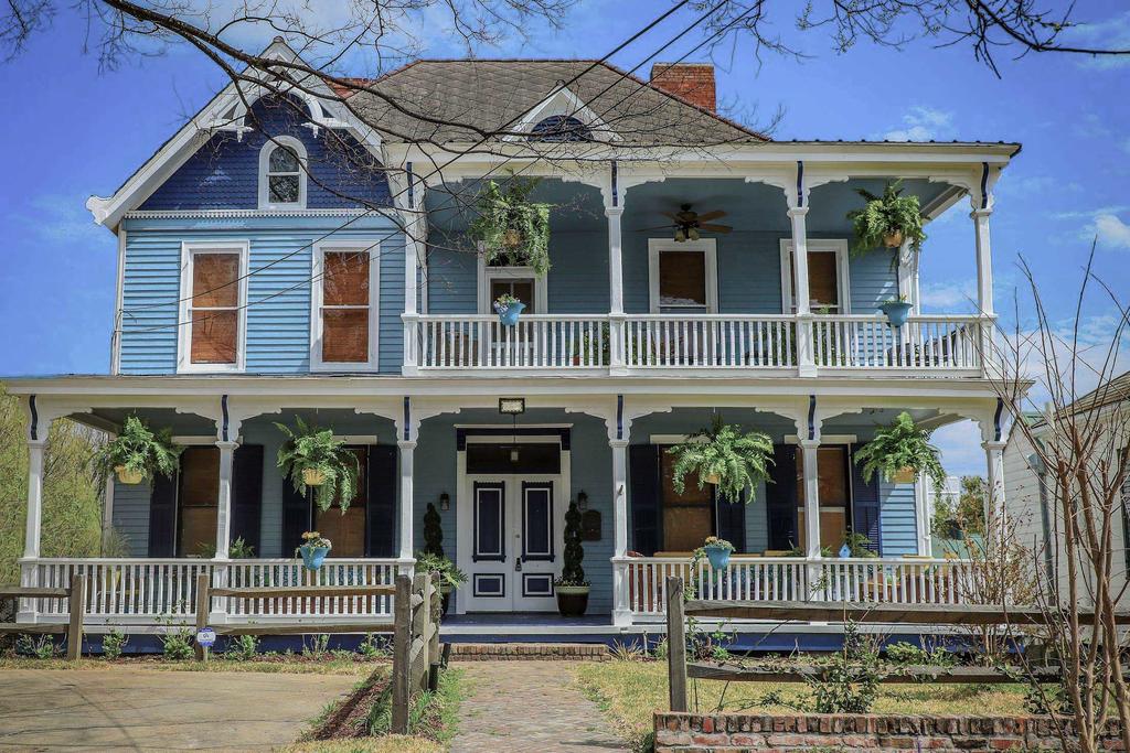 Vicksburg Home With 3 Porches, Walk To Downtown - thumb 0
