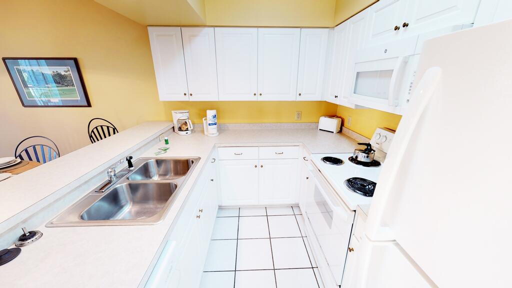 Village At The Glens C 203 Condo - thumb 1