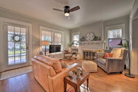 Vintage Cottage Less Than 1 Mile to UNC Greensboro Tourism Bookings