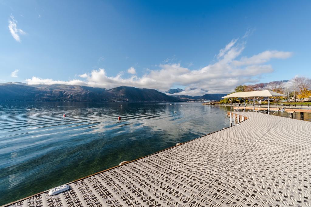 Water's Edge - thumb 3